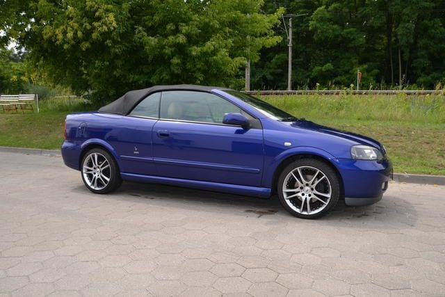 Gebraucht Opel Astra Cabriolet 200 PS (147 kW) 2003 Blau metallic Cabrio
