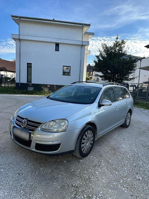 Gebraucht VW Golf VI 105 PS (77 kW) 2009 Silber Kleinwagen