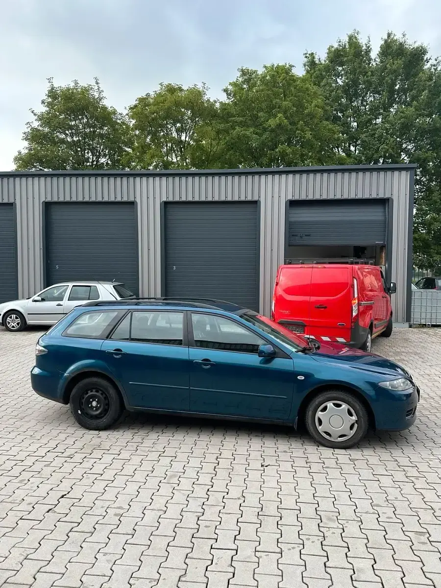 Gebraucht Mazda 6 88 PS (64 kW) 2007 Blau Kombi