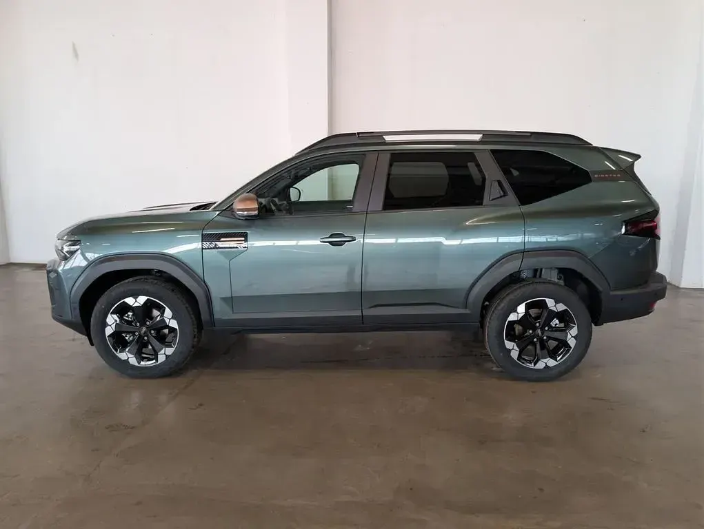 Neu Dacia Bigster Extreme 109 PS (80 kW) 2025 Grün SUV