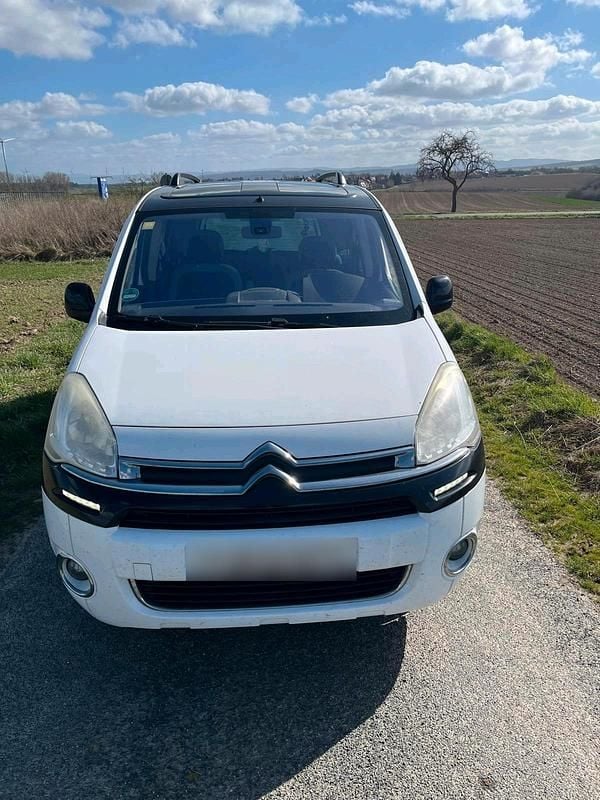 Gebraucht Citroën Berlingo 120 PS (88 kW) 2013 Weiß Van / Kleinbus