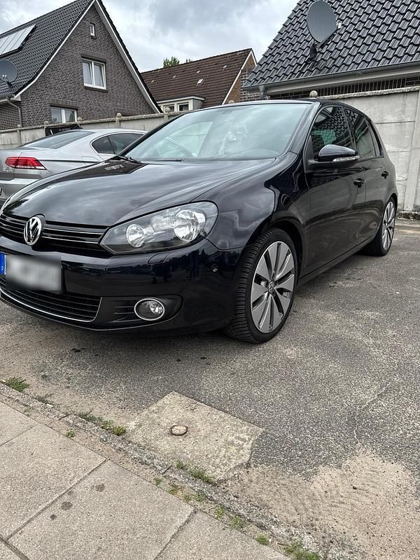 Schwarz Gebraucht 2011 VW Golf VI Limousine | 7.500 € (Fairer Preis) - Bild 1/4