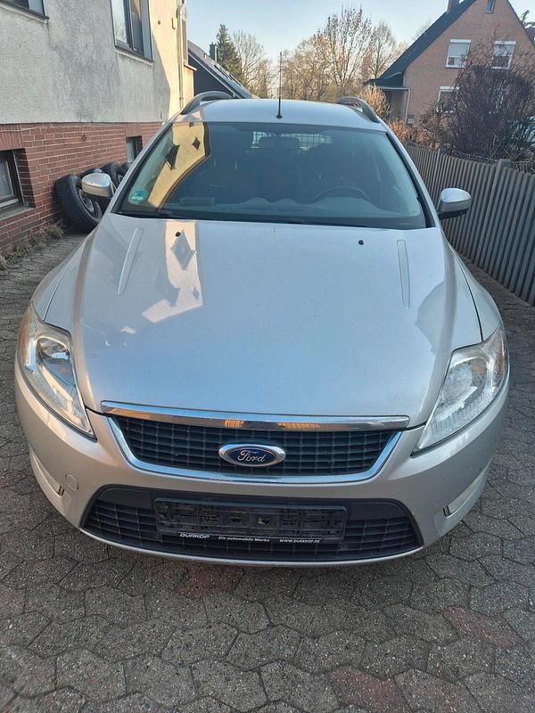 Gebraucht Ford Mondeo 140 PS (102 kW) 2009 Silber Kombi