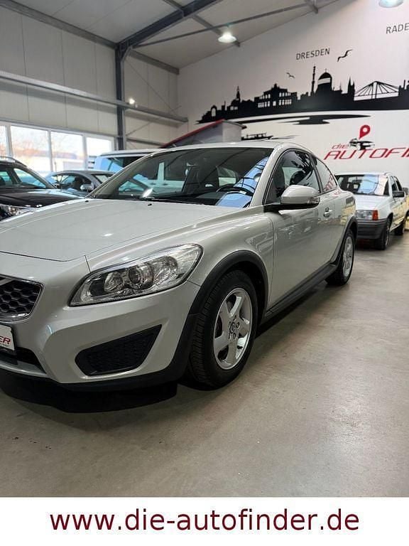 Gebraucht Volvo C30 Kinetic 101 PS (74 kW) 2010 Weiß Kleinwagen