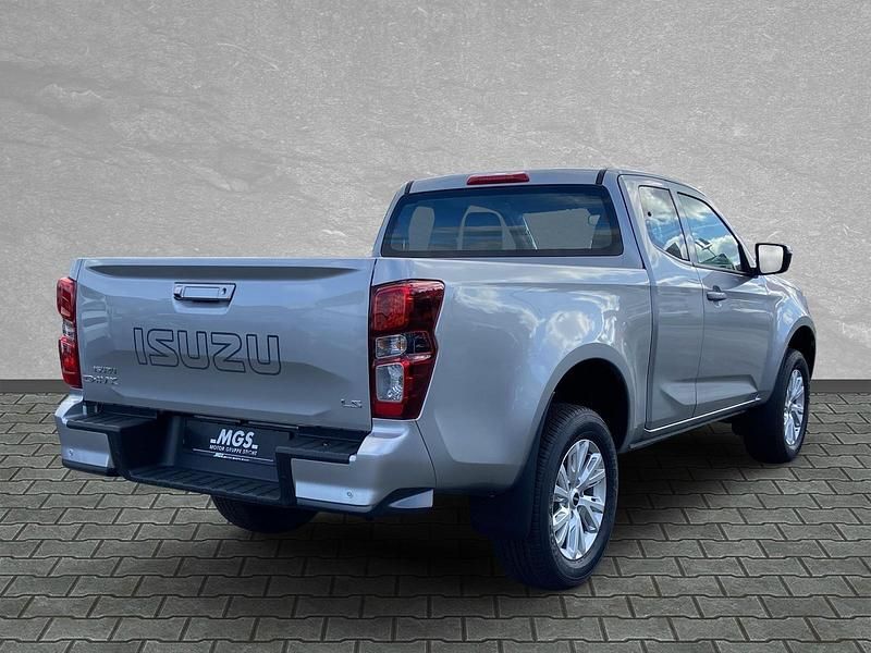 Neu Isuzu D-Max 163 PS (119 kW) 2025 Silber Abholung
