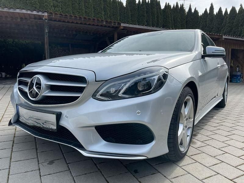 Gebraucht Mercedes E400 Avantgarde 333 PS (244 kW) 2014 Silber Limousine