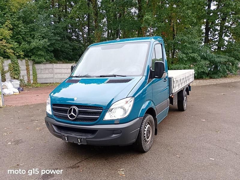Grün Gebraucht 2012 Mercedes Sprinter Van | 14.000 € - Bild 1/4