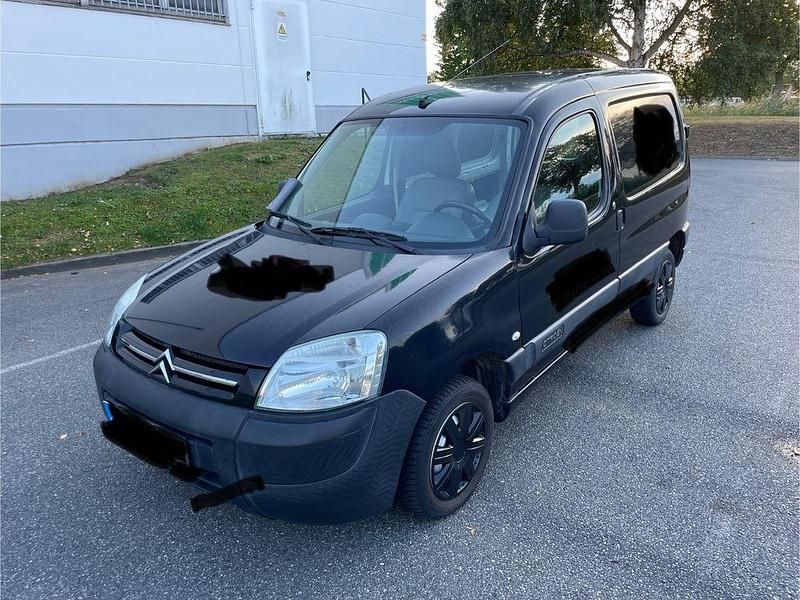 Schwarz Gebraucht 2006 Citroën Berlingo Van / Kleinbus | 2.399 € (Fairer Preis) - Bild 1/4