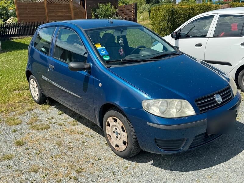 Blau Gebraucht 2004 Fiat Punto Kleinwagen | 999 € (Guter Preis) - Bild 1/4