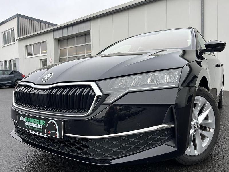 Gebraucht Skoda Octavia Selection 150 PS (110 kW) 2024 Schwarzmagic (metallic) Kombi