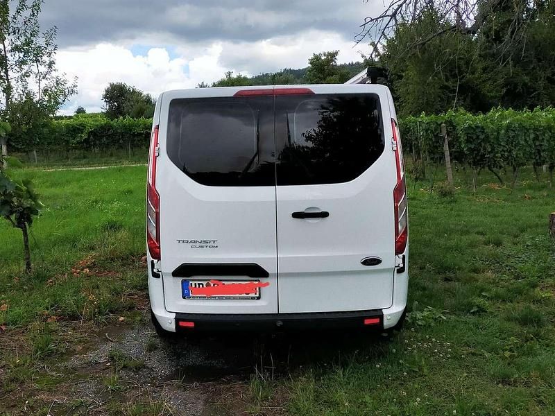 Gebraucht Ford Transit Custom 105 PS (77 kW) 2019 Weiß Kombi