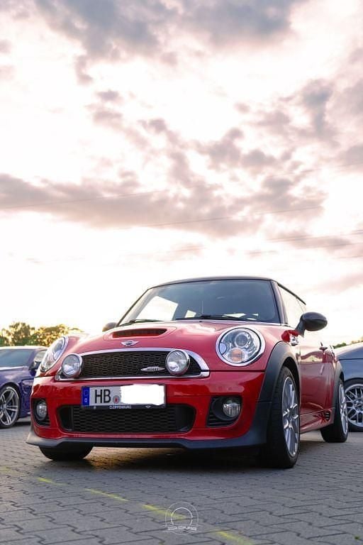 Rot Gebraucht 2012 Mini John Cooper Works Kleinwagen | 9.500 € (Guter Preis) - Bild 1/4