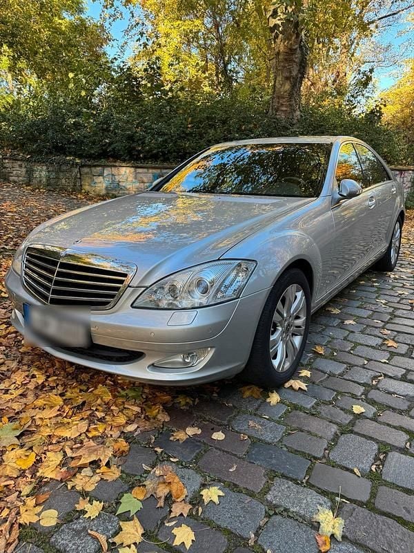 Silber Gebraucht 2009 Mercedes S320 Limousine | 9.200 € (Superpreis) - Bild 1/4