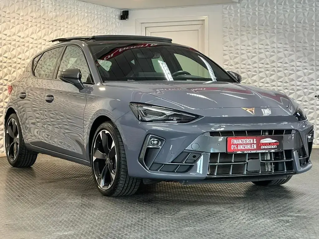 Gebraucht Cupra Leon 150 PS (110 kW) 2024 Graphengrau Limousine