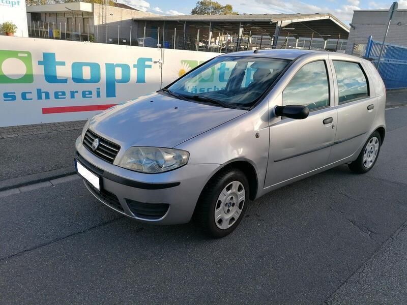 Grau Gebraucht 2003 Fiat Punto Kleinwagen | 950 € (Fairer Preis) - Bild 1/4