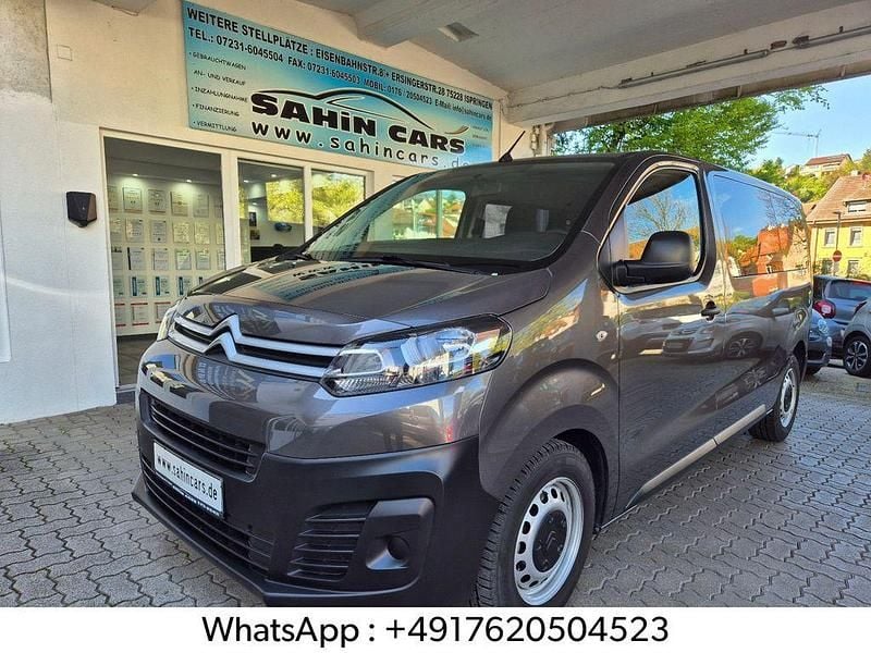 Grau Gebraucht 2020 Citroën Spacetourer Van / Kleinbus | 23.950 € (Superpreis) - Bild 1/4