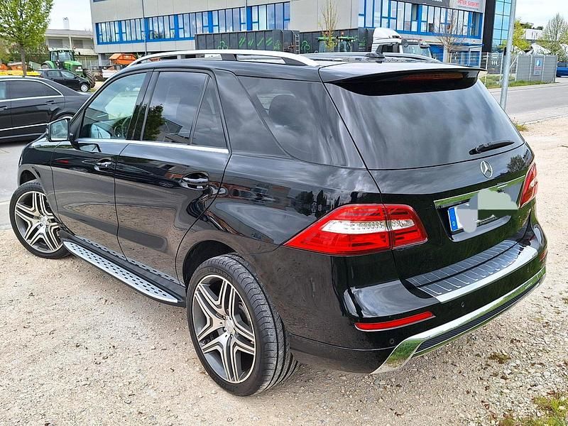 Gebraucht Mercedes ML350 258 PS (189 kW) 2014 Schwarz SUV