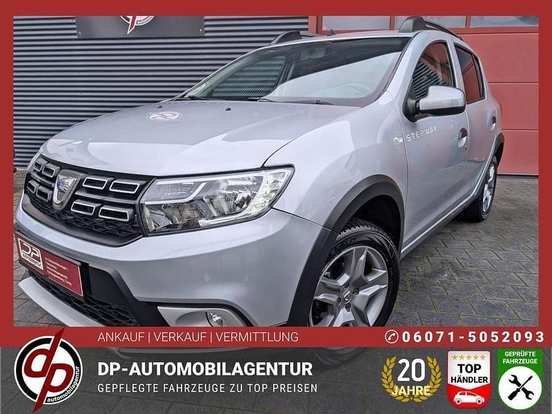 Gebraucht Dacia Sandero Stepway 90 PS (66 kW) 2019 Grau SUV