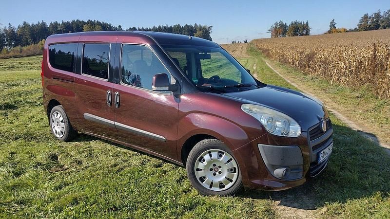 Andere farben Gebraucht 2011 Fiat Doblò Van / Kleinbus | 6.900 € - Bild 1/4