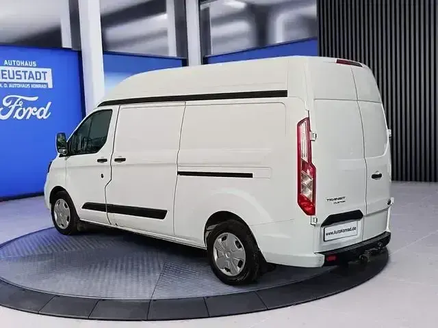 Używany Ford Transit Custom Trend 131 KM (96 kW) 2021 Biały Minivan