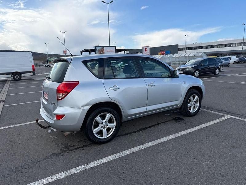 Gebraucht Toyota RAV4 Executive 136 PS (100 kW) 2009 Silber SUV