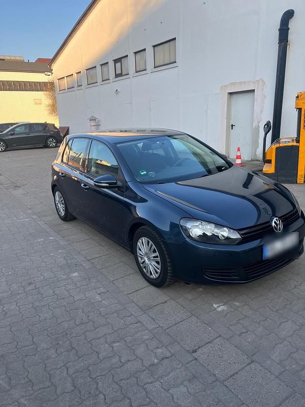 Gebraucht VW Golf VI 79 PS (58 kW) 2008 Blau Kleinwagen