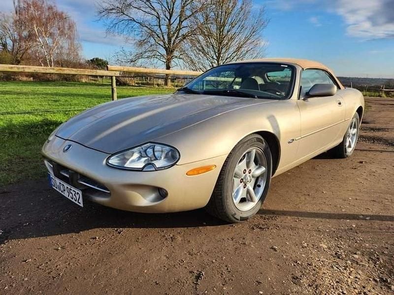 Bronze Gebraucht 2000 Jaguar XK8 Cabrio | 12.900 € (Superpreis) - Bild 1/4