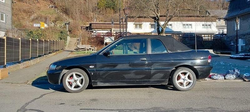 Schwarz Gebraucht 1997 Ford Escort Cabriolet Ghia Cabrio | 4.999 € - Bild 1/4