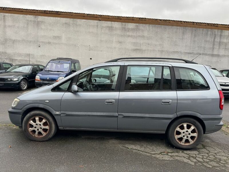Silber Gebraucht 2004 Opel Zafira Njoy Van / Kleinbus | 1.790 € (Fairer Preis) - Bild 1/4