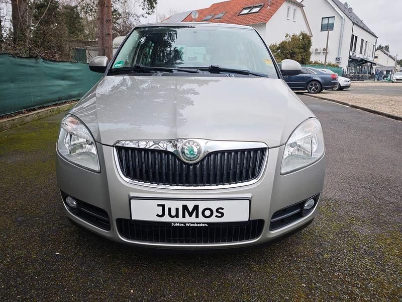 Gebraucht Skoda Fabia Ambiente 86 PS (63 kW) 2008 Beige Limousine