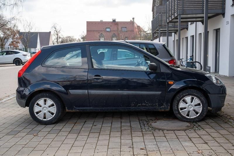 Gebraucht Ford Fiesta 60 PS (44 kW) 2006 Kleinwagen
