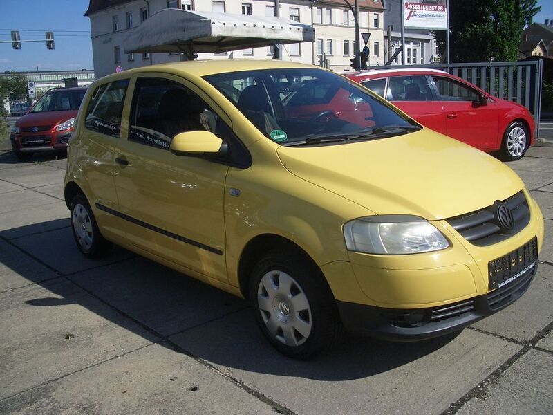 Usata VW Fox 75 CV (55 kW) 2006 Giallo Utilitaria