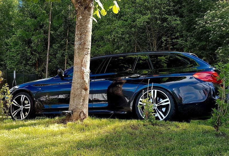 Gebraucht BMW 520 M Sport 190 PS (139 kW) 2017 Schwarz Kombi