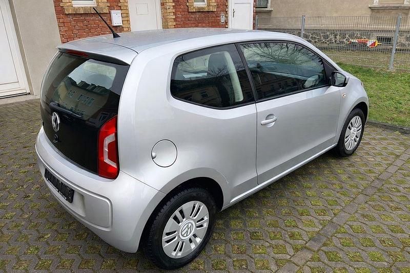 Usata VW up! 60 CV (44 kW) 2013 Argento Utilitaria