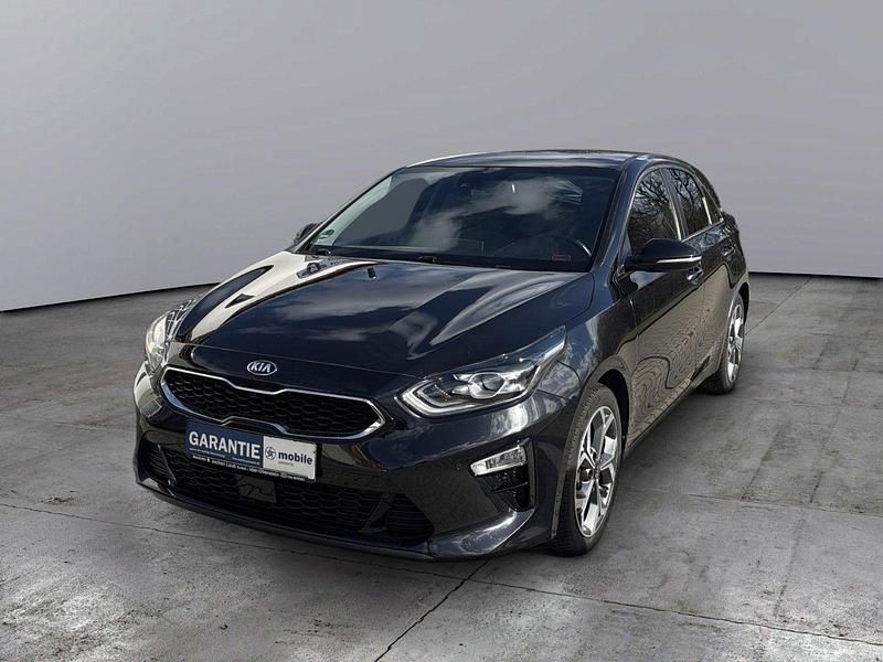 Gebraucht Kia Ceed 140 PS (102 kW) 2019 Schwarz Kleinwagen