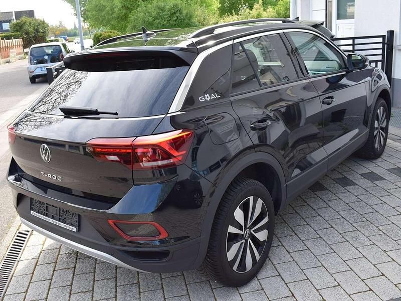 Gebraucht VW T-Roc 116 PS (85 kW) 2025 Deep black perleffekt SUV