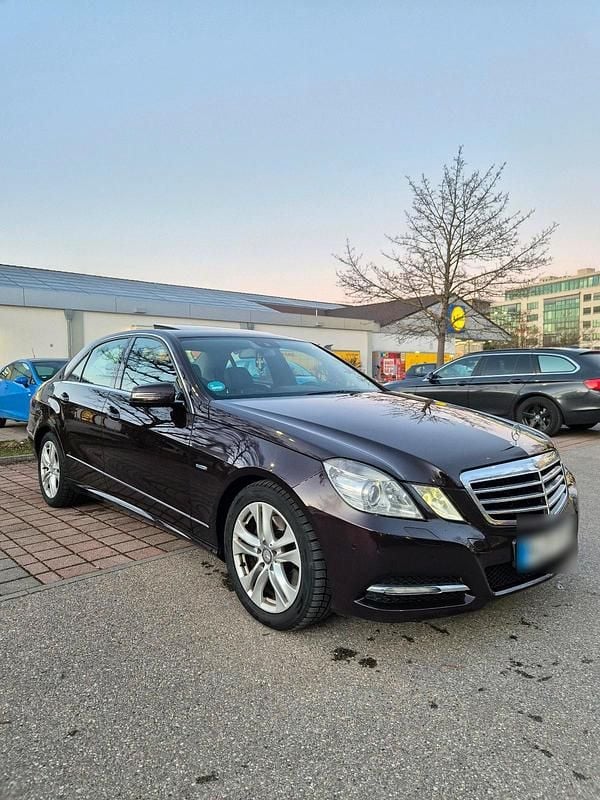 Gebraucht Mercedes E350 265 PS (194 kW) 2011 Andere farben Limousine