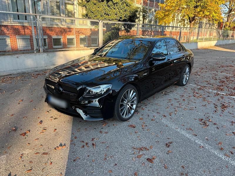 Gebraucht Mercedes E43 AMG 401 PS (294 kW) 2017 Schwarz Limousine