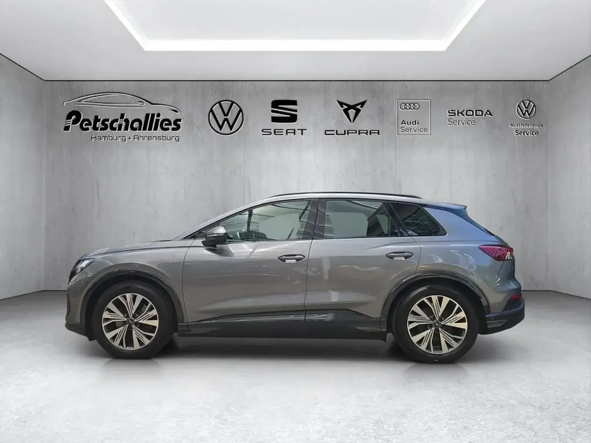 Gebraucht Audi Q4 e-tron Sport 219 kW (299 PS) 2023 Grau SUV