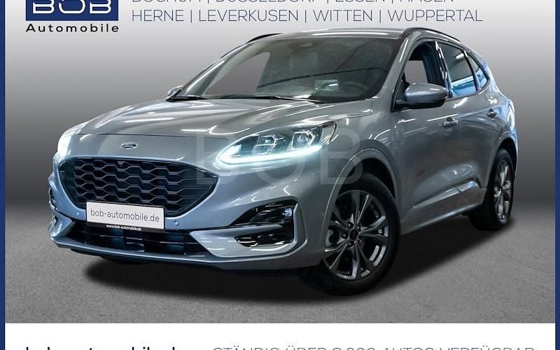 Gebraucht Ford Kuga ST-Line 120 PS (88 kW) 2023 Silber SUV