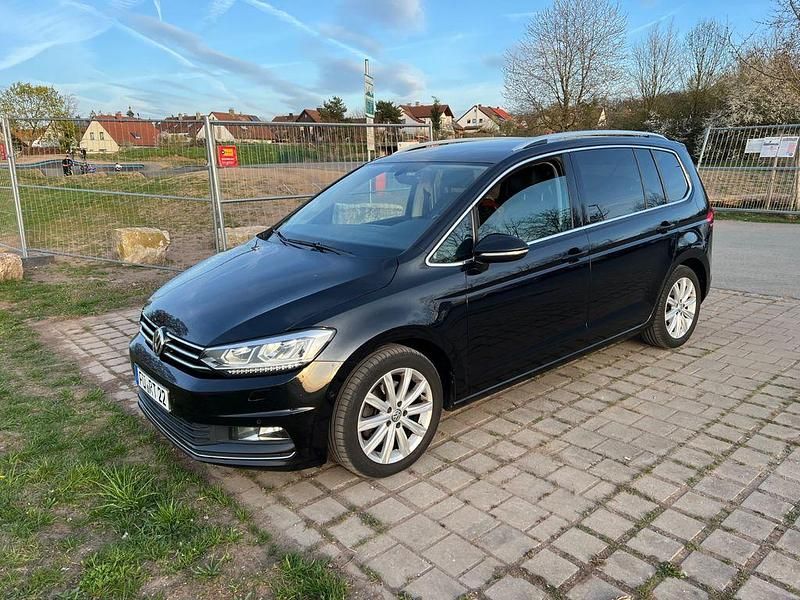 Gebraucht VW Touran Highline 150 PS (110 kW) 2016 Schwarz Van / Kleinbus