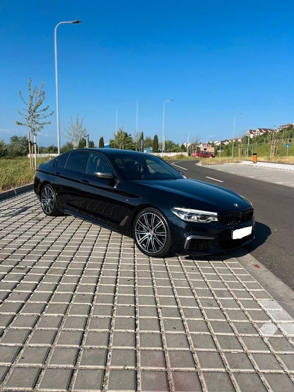 Schwarz Gebraucht 2020 BMW M550 M Sport Limousine | 44.000 € (Fairer Preis) - Bild 1/4