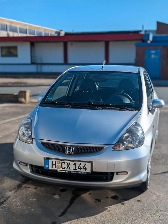 Gebraucht Honda Jazz Cool 77 PS (56 kW) 2007 Silber Kleinwagen