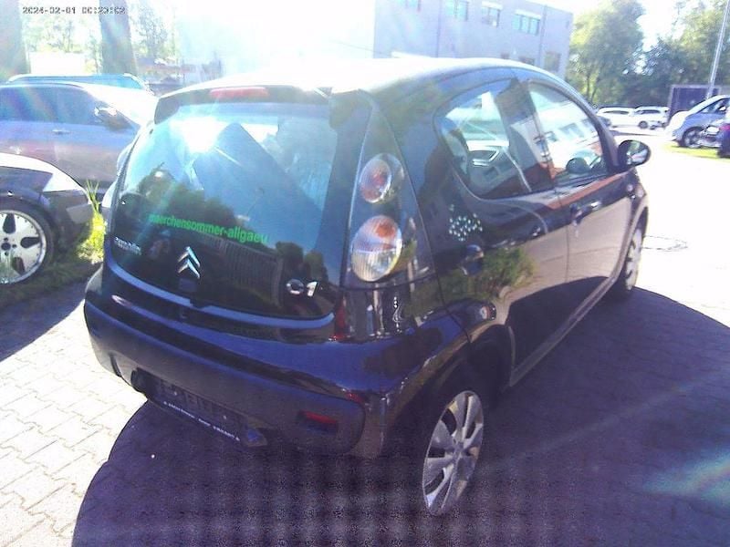 Second-hand Citroën C1 68 CP (50 kW) 2011 Negru Hatchback