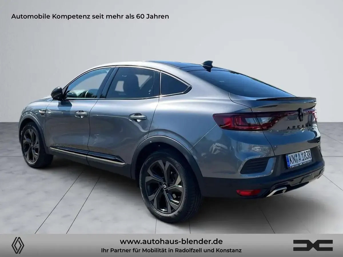 Gebraucht Renault Arkana Engineered 143 PS (105 kW) 2023 Graphitgrau metallic SUV