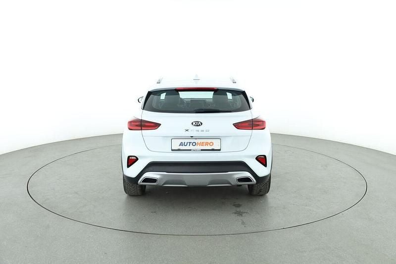 Gebraucht Kia XCeed Vision 140 PS (102 kW) 2019 Weiß SUV