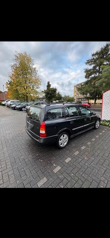 Gebraucht Opel Astra 75 PS (55 kW) 2001 Schwarz Kombi