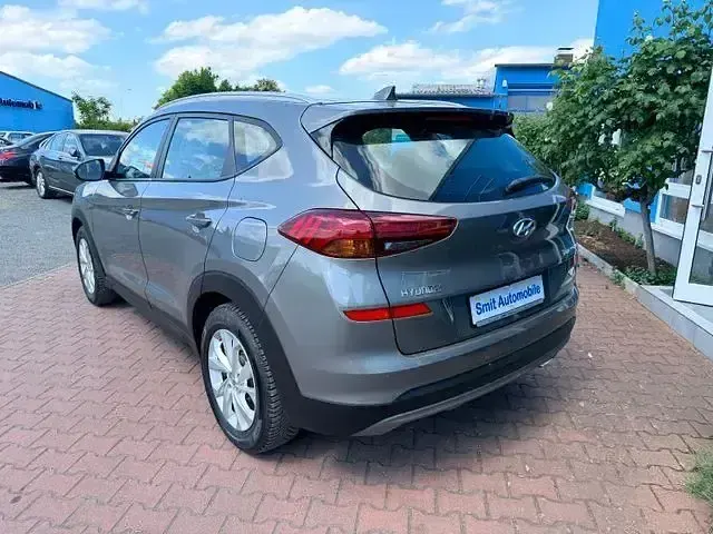 Gebraucht Hyundai Tucson Trend 177 PS (130 kW) 2019 Beige SUV