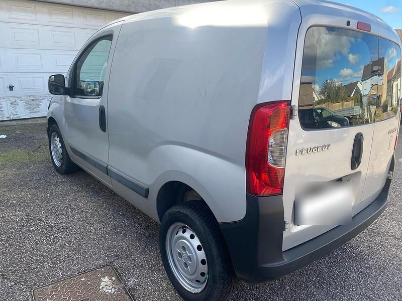 Gebraucht Peugeot Bipper 68 PS (50 kW) 2009 Grau Van / Kleinbus
