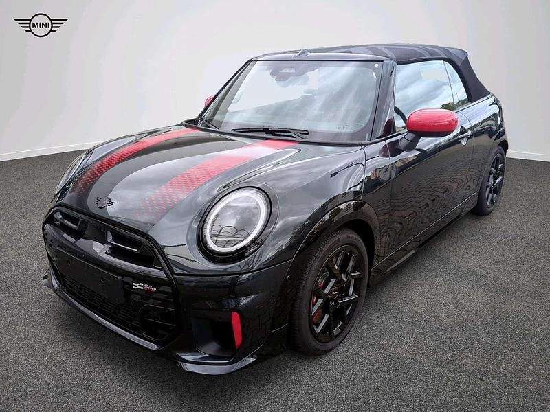 Grau Gebraucht 2025 Mini John Cooper Works Cabriolet Cabrio | 43.272 € (Etwas zu teuer) - Bild 1/4